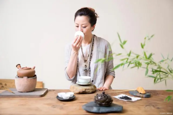 梵心茗茶叶小知识：什么是茶气？